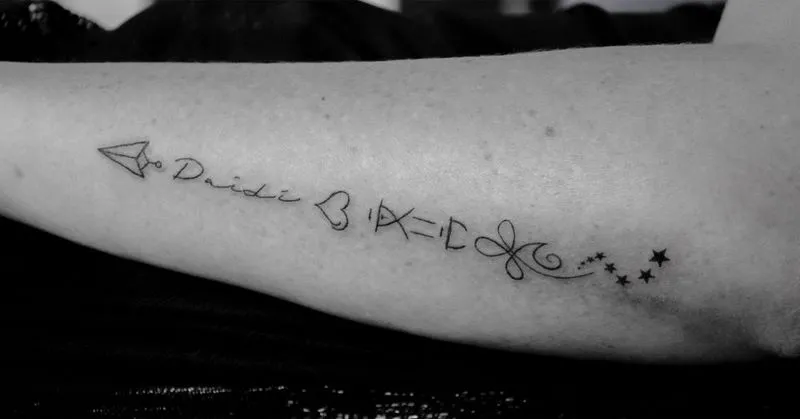 Tatouages avec écriture, Noaillan, Fragments d'Elle