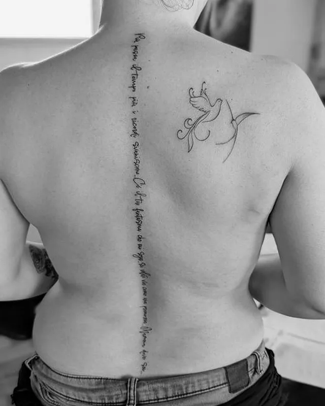 Tatouages avec écriture, Noaillan, Fragments d'Elle